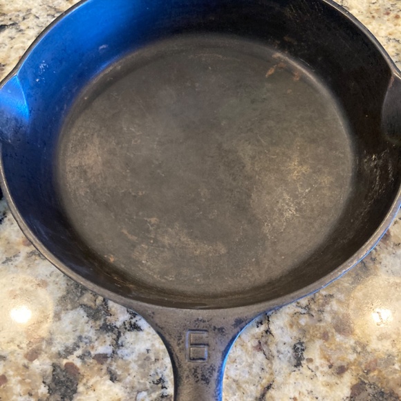 Griswold Cast Iron skillets - Picture 5 of 7